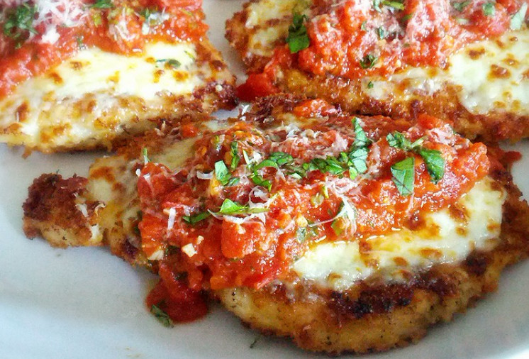 Delicious Carrabba’s Chicken Parmesan Recipe that You Can Make Right Now